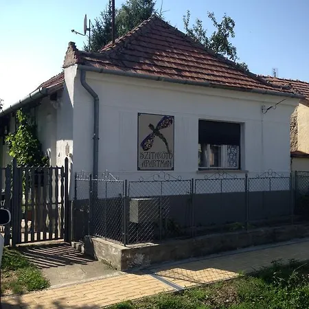 Appartamento Szitakoto Apartman *