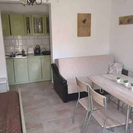 Szitakoto Apartman *