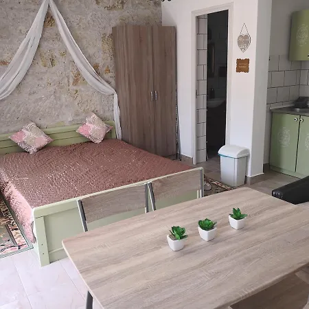 Appartamento Szitakoto Apartman *